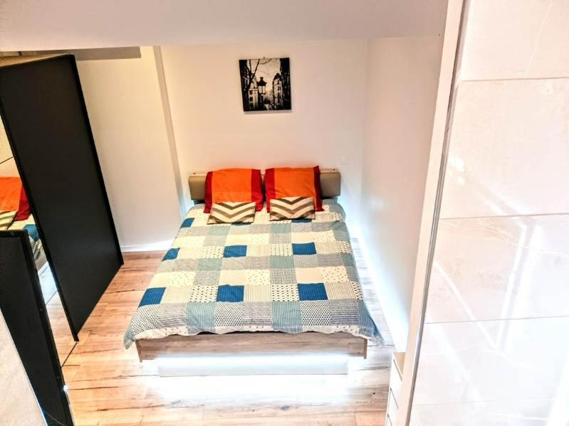 La Chambre Des Petits Voyageurs 塞讷塞迪容 外观 照片