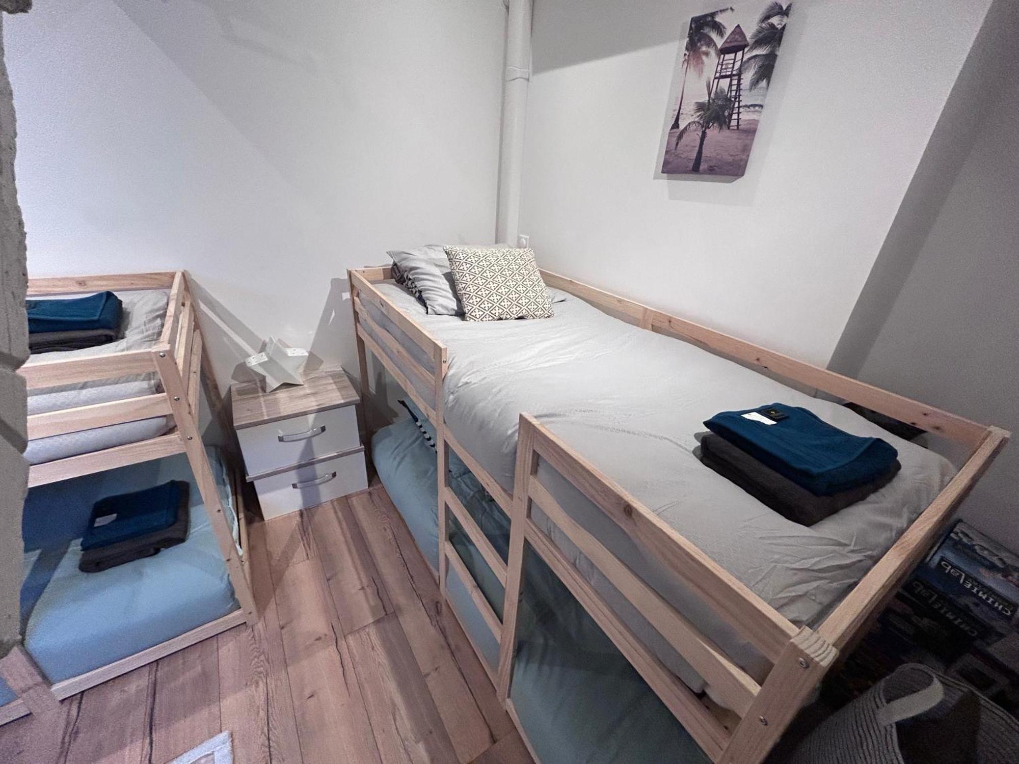 La Chambre Des Petits Voyageurs 塞讷塞迪容 外观 照片