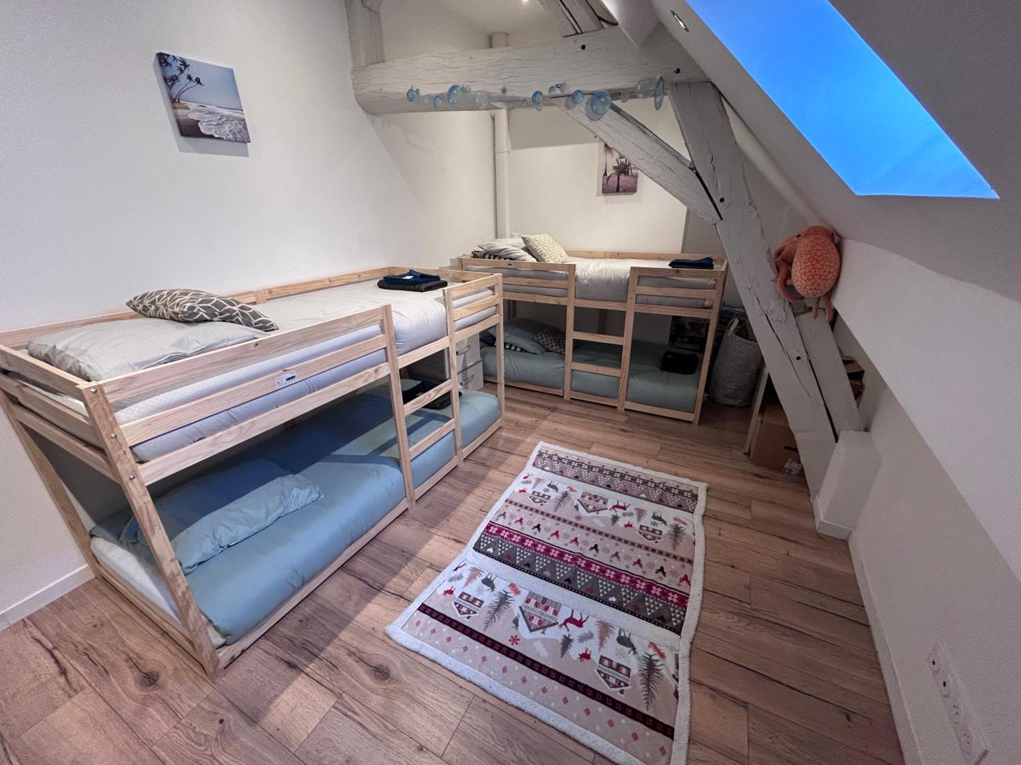 La Chambre Des Petits Voyageurs 塞讷塞迪容 外观 照片